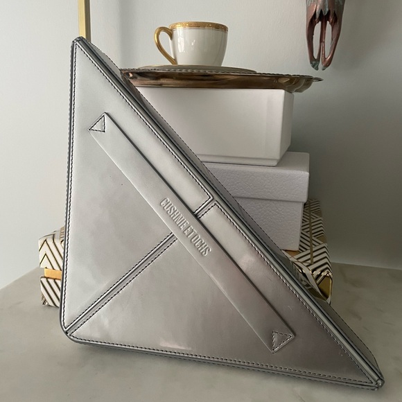 Cushnie et Ochs Max Triangle Mirror Clutch - Picture 1 of 4